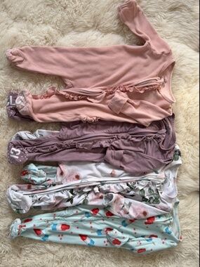 0-3 Month Caden Lane Zippered Footies